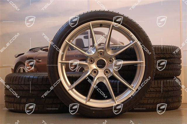 20-inch Carrera S (III) summer wheel set, 8J x 20 ET57 + 9,5J x 20 ET45, tyres 235/35 ZR20 + 265/35 ZR20, with TPMS 20-inch Carrera S (III) summer wheel set, 8J x 20 ET57 + 9,5J x 20 ET45, tyres 235/35 ZR20 + 265/35 ZR20, with TPMS