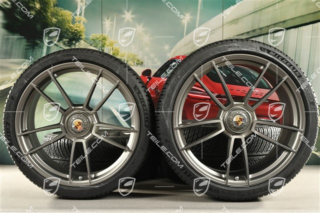 20/21-inch Turbo S winter wheel set, central lock wheel rims 8,5J x 20 ET40 + 11J x 21 ET66 + Michelin winter tyres 245/35 R20 + 305/30 R21, platinum satin matt
