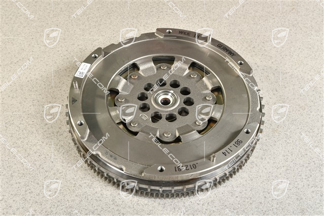 Dual mass flywheel, Spyder manual transmission