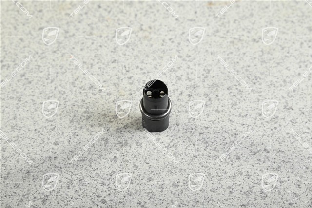 Bulb socket, L=R
