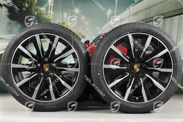 20-inch Taycan Tequipment Design winter wheel set, rims 9J x 20 ET54 + 11J x 20 ET60 + NEW Goodyear winter tyres 245/45 R20 + 285/40 R20, black high gloss