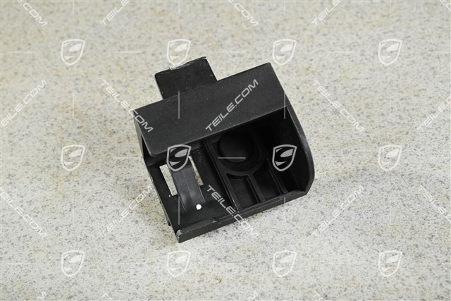 Halter, Schwarz, R