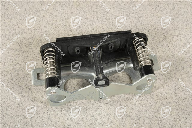 Rear lid striker