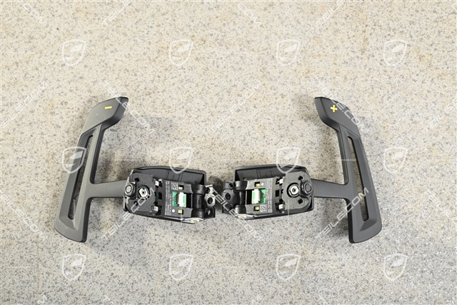 GT3 RS, Paddles for steering wheel, Weissach package, Black