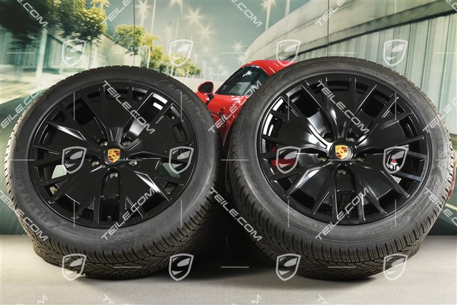 20" Turbo S Aero Design Winterräder Satz, Felgen 9J x 20 ET54 + 11J x 20 ET60 + NEUE Goodyear Winterreifen 245/45 R20 + 285/40 R20, schwarz seidenmatt