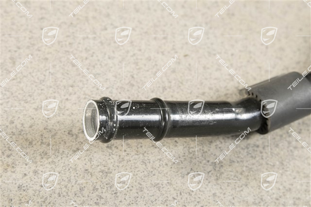 Coolant pipe