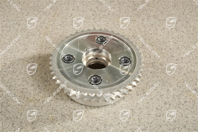 Intake Camshaft / Variable timing wheel, L=R