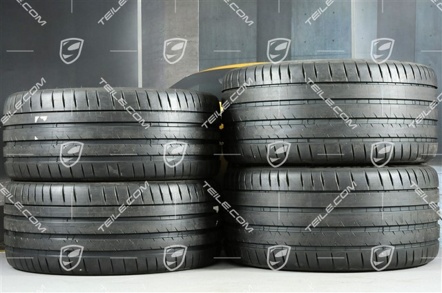 21" Koła letnie Turbo IV, felgi 9,5J x 21 ET71 + 11,5J x 21 ET69 + opony letnie Michelin 275/35 ZR21 + 325/30 ZR21, z czujnikami ciśnienia, tylko do Turbo S E-Hybrid