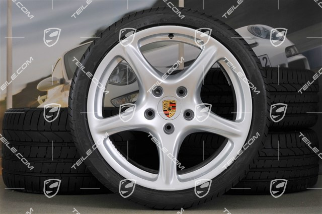 19-inch Carrera Classic summer wheel set, wheels 8J x 19 ET57 + 11J x 19 ET67 + NEW Pirelli tyres 235/35 ZR19 + 295/30 ZR19
