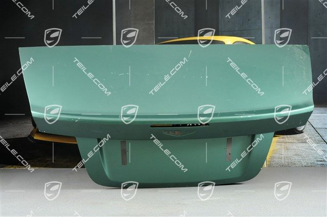 DB9 - Boot lid (rear) DB9 - Boot lid (rear)