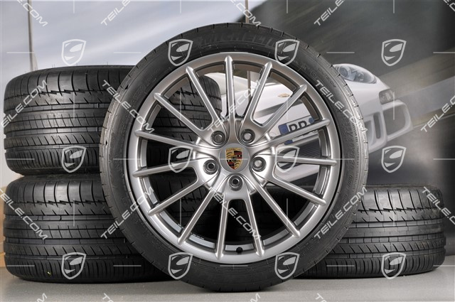 20-inch Panamera Sport summer wheel set, 2 x 9,5J x 20 ET 65 + 2 x 11,5 J x 20 ET 63, Michelin summer tyres 255/40 ZR20 + 295/35 ZR20 with TPM