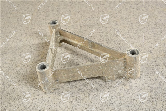 Adapter des Auspuffanlagenhalters an das Schaltgetriebe, 5-Gang