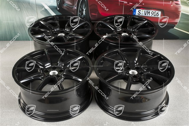 20-inch alloy wheel Macan SportDesign, 9J x 20 H2 ET 26 + 10J x 20 H2 ET19, black high gloss
