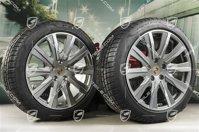 20" Taycan Tequipment Design Winterräder Satz, Felgen 9J x 20 ET54 + 11J x 20 ET60 + Pirelli Winterreifen 245/45 R20 + 285/40 R20