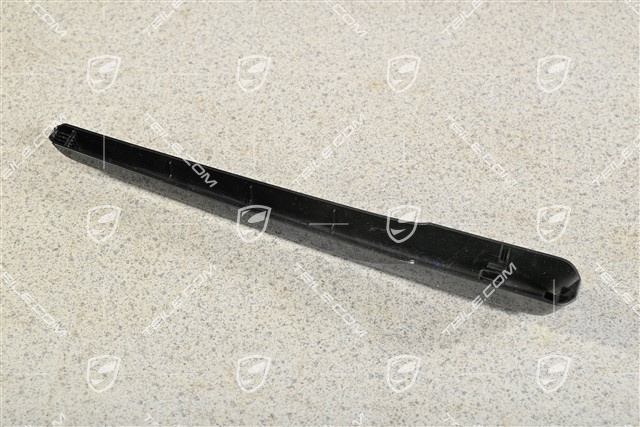 Rear wiper cover trim, Black