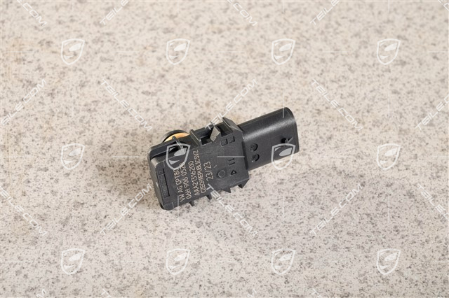 Pressure sensor, breather housing