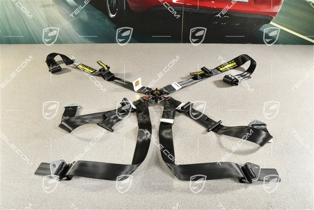 6-points belts, short version, black, GT4, SCHROTH, not valid after 2025