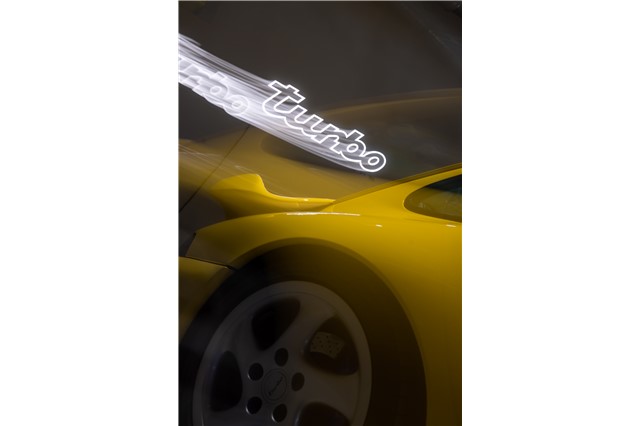 Porsche Turbo illuminated lettering, LED, light colour: 4,000 Kelvin, size 98.9 x 25 cm, limited to 911 pieces