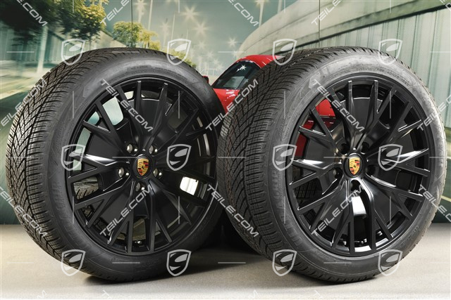 20" Turbo S Aero Design Winterräder Satz, Felgen 9J x 20 ET54 + 11J x 20 ET60 + NEUE Goodyear Winterreifen 245/45 R20 + 285/40 R20, schwarz seidenmatt