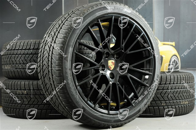 21-inch Cayenne COUPÉ RS Spyder winter wheel set, rims 9,5J x 21 ET46 + 11,0J x 21 ET49 + NEW Pirelli winter tyres275/40 R21 + 305/35 R21, with TPMS, black high gloss