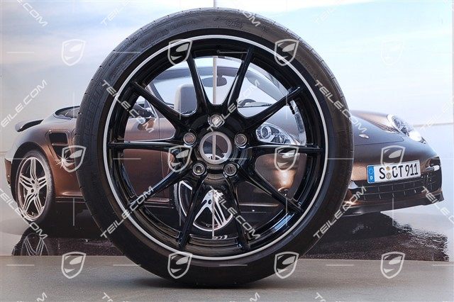 19-inch Boxster Spyder summer wheel set, special Black Edition model, 10Jx19 ET42+8,5Jx19 ET55 + Michelin tyres, app.1500 km