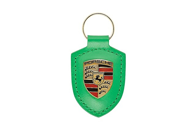Porsche crest keyring, pythongreen Porsche crest keyring, pythongreen