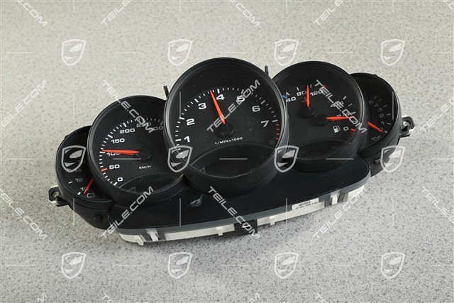 Instrument cluster / Speedometer, C2, 6-speed manual transmission Broken glass