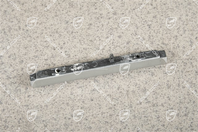 Dashboard trim, Arctic silver, Drivers side, L