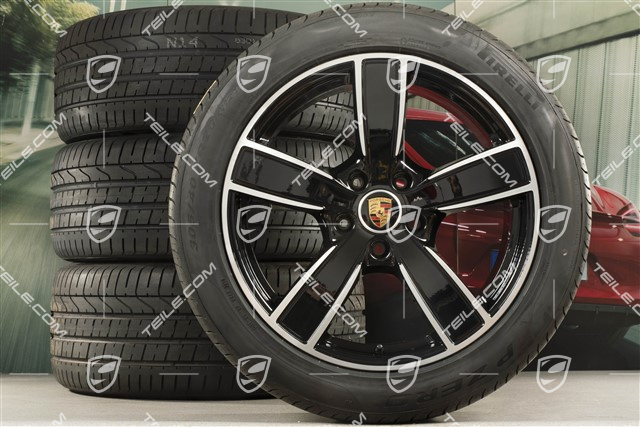 20-inch Cayenne Sport Classic summer wheel set, rims 9J x 20 ET50 + 10,5J x 20 ET64 + Pirelli summer tyres 275/45 R20 (110)Y XL + 305/40 R20 (112)Y XL, with TPMS, black high gloss