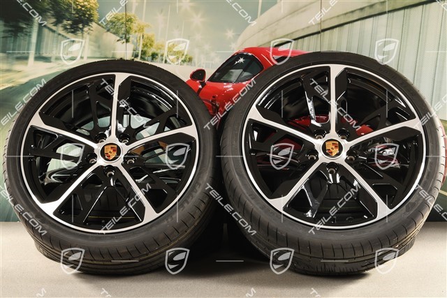21" Cross Turismo design summer wheel set, rims 9.5J x 21 ET60 + 11.5J x 21 ET66 + Goodyear summer tyres 265/35 R21 + 305/30 R21, black high gloss