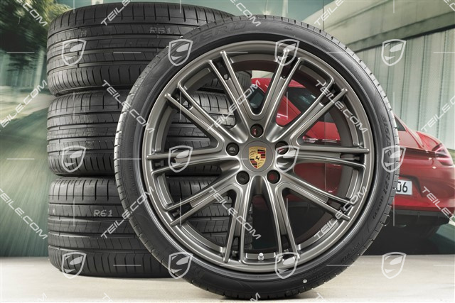 21" Koła letnie Exclusive Design, felgi 9,5J x 21 ET71 + 11,5J x 21 ET69 + opony letnie Pirelli 275/35 ZR21 + 315/30 ZR21, Platinum, z czujnikami ciśnienia