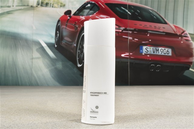 Hard wax, Car polish, White