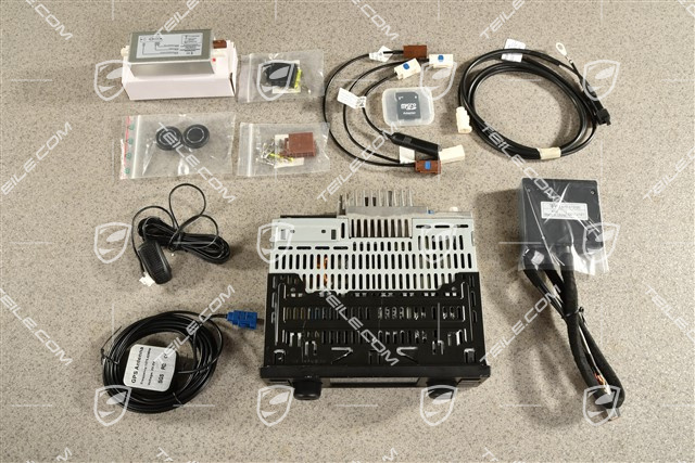 Porsche Classic Communication Management (PCCM) - Autoradio / Navigationssystem, DAB+, Europa, SD-Speicherkarte nicht im Lieferumfang enthalten