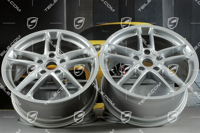 19-inch Panamera Turbo II wheel set, 10J x 19 ET61 + 9J x 19 ET60