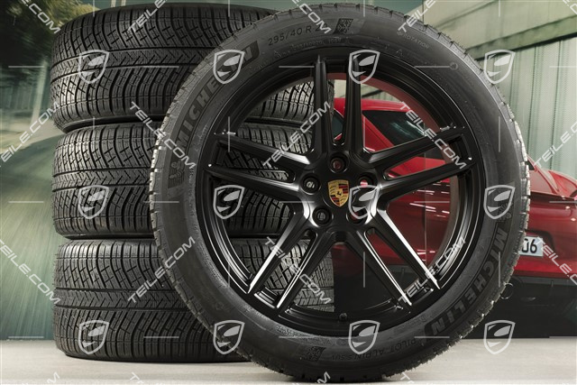 20" "Macan Turbo" Winterräder Satz, Felgen 9J x 20 ET26 + 10J x 20 ET19 + NEUE Michelin Latitude Alpin 5, 265/45 R20 + 295/40 R20, schwarz seidenmatt, mit RDK-Sensoren