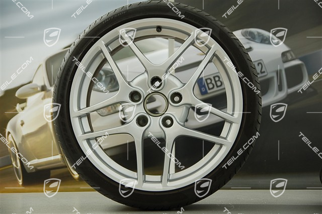 19-inch Carrera S-II summer wheel set, wheels 8J x 19 ET57 + 11J x 19 ET67 + tyres 235/35 ZR19 + 295/30 ZR19 19-inch Carrera S-II summer wheel set, wheels 8J x 19 ET57 + 11J x 19 ET67 + tyres 235/35 ZR19 + 295/30 ZR19