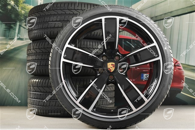 22" Sommerräder Satz Sport Classic, Felgen 10J x 22 ET48 + 11,5J x 22 ET61 + NEUE Pirelli Sommerreifen 285/35 ZR22 + 315/30 ZR22, Schwarz Hochglanz, mit RDK-Sensoren
