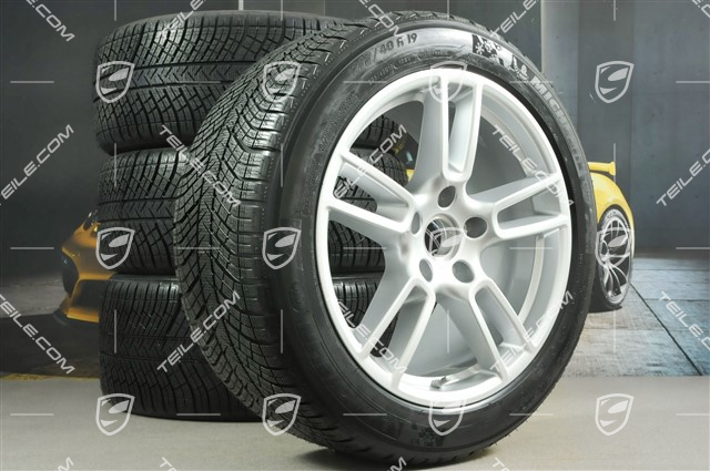 19" Winterräder Satz "Panamera", Felgen 9J x 19 ET64 + 10,5 J x 19 ET62 + Michelin Pilot Alpin 4 Winterreifen 265/45 R19 + 295/40 R19