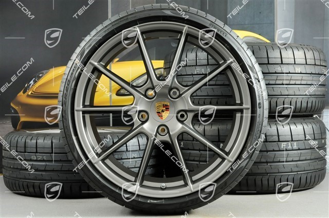 20" Spyder Sommerräder Satz, Felgen 8,5J x 20 ET57 + 10,5J x 20 ET47 + NEUE Pirelli Sommerreifen 235/35 ZR20 + 265/35 ZR20