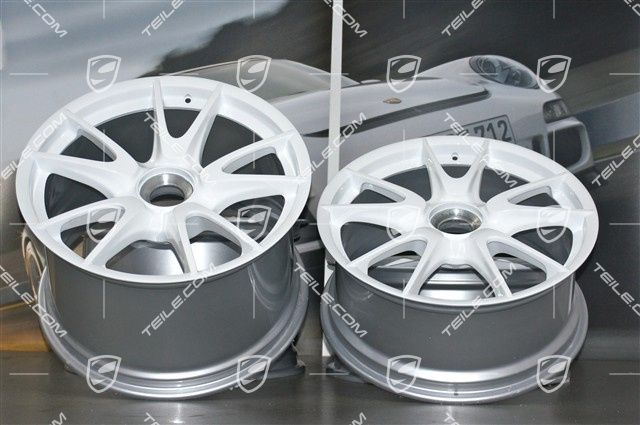 19-inch GT3 II wheel set, white, front 8,5J x 19 ET53 + rear 12J x 19 ET63