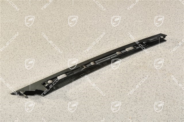 Centre disc / trim for front bumper retaining frame, Black matte, L