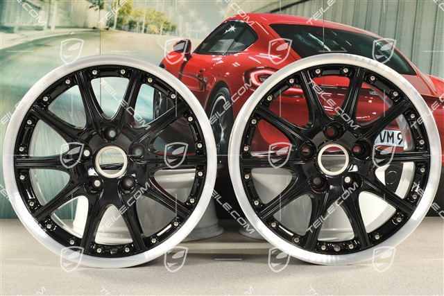 18" Felgensatz GT3 SportDesign (2-teilig), 7,5J x 18 ET50 + 9J x 18 ET52, Felgensternen in Schwarz Hochglanz