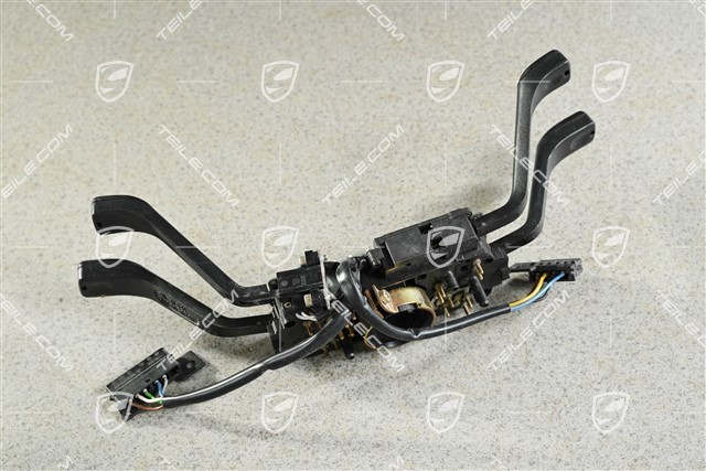 Steering column switch, headlamp washer / on-board computer / cruise control