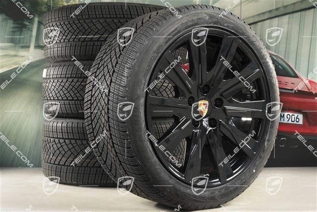 20-inch Taycan Tequipment Design winter wheel set, rims 9J x 20 ET54 + 11J x 20 ET60, Goodyear winter tyres 245/45 R20 + 285/40 R20