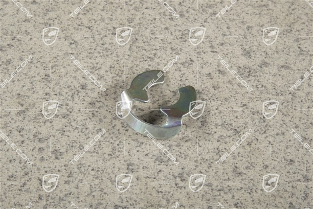 Retaining washer
