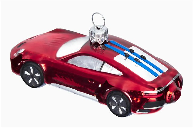 Christmas tree decorations / ball Collector's Edition No. 6 – Christmas, Porsche 911 Dakar with skis, red