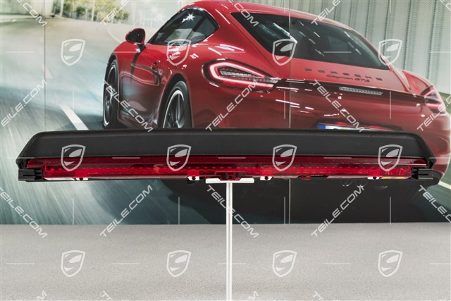 Third brake light, privacy glazing, Coupe