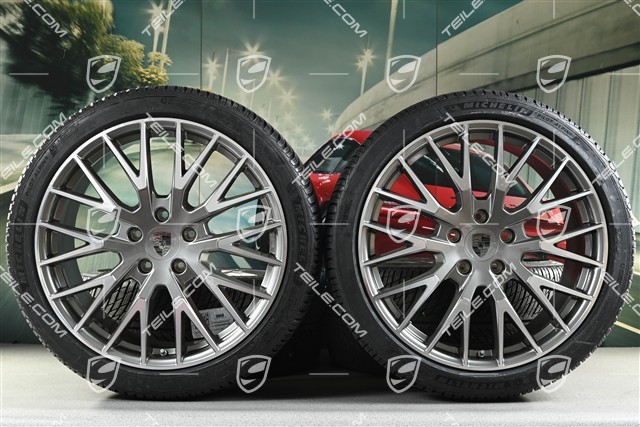 21-inch Panamera Exclusive Design Winter wheel set, wheel rims 9,5J x 21 ET71 + 10,5J x 21 ET71 + Michelin winter tyres 275/35 R21 + 315/30 R21, Platin Silver