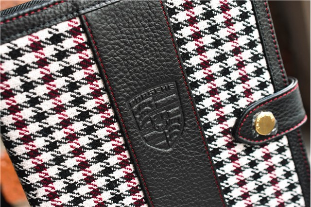 "60Y 911" document folder, in a houndstooth pattern, with embossed Porsche Crest, anniversary 60 Years of 911 badge