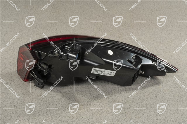 Rear light, outer, facelift, Black, L